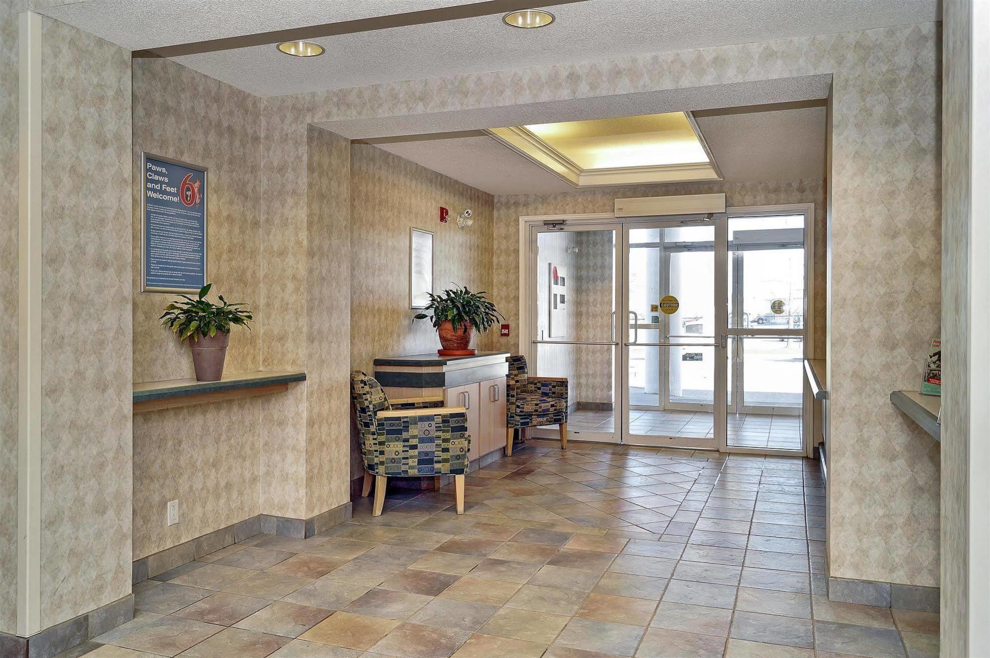 Motel 6-Peterborough, On מראה חיצוני תמונה