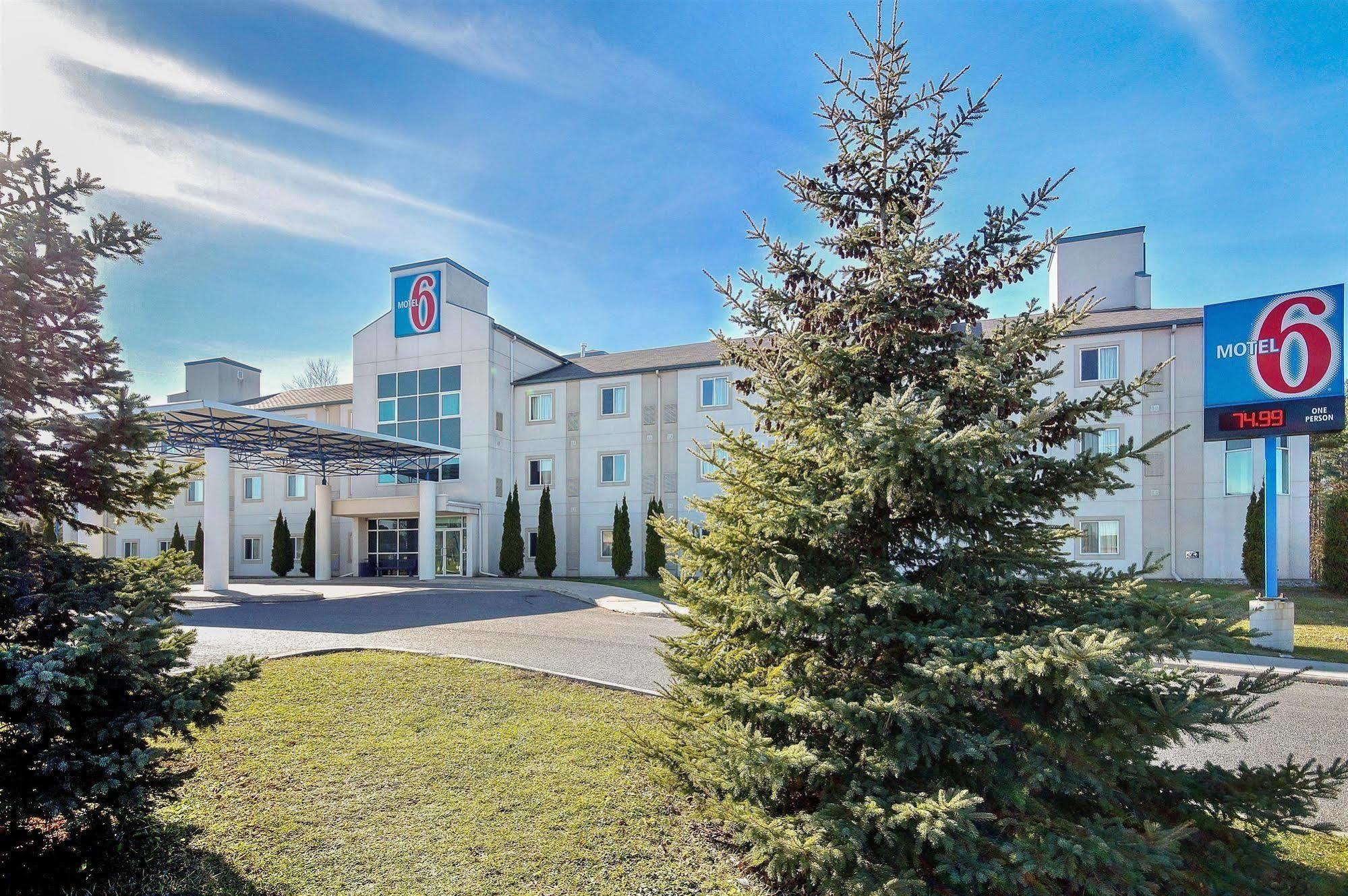Motel 6-Peterborough, On מראה חיצוני תמונה