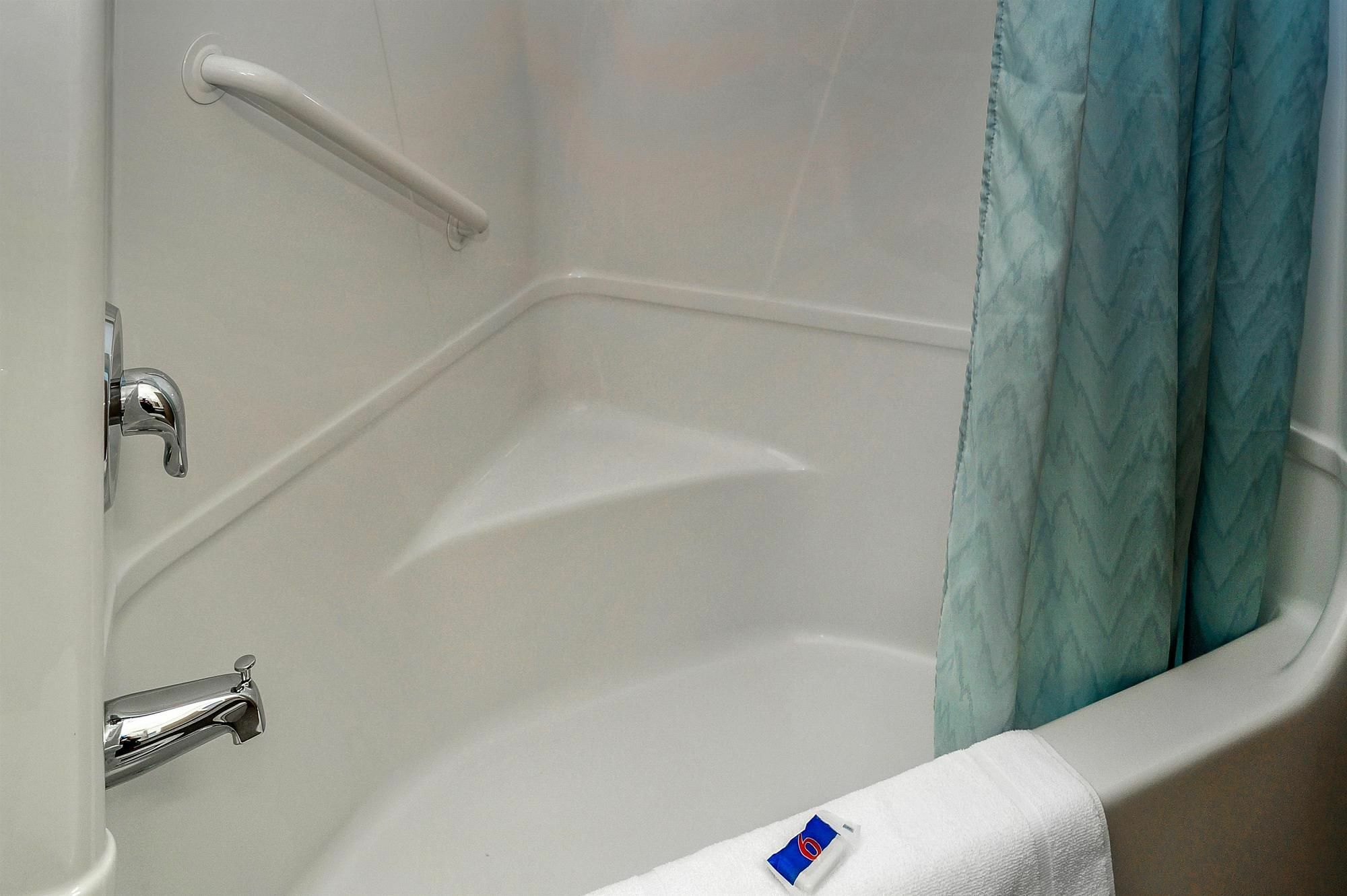 Motel 6-Peterborough, On מראה חיצוני תמונה